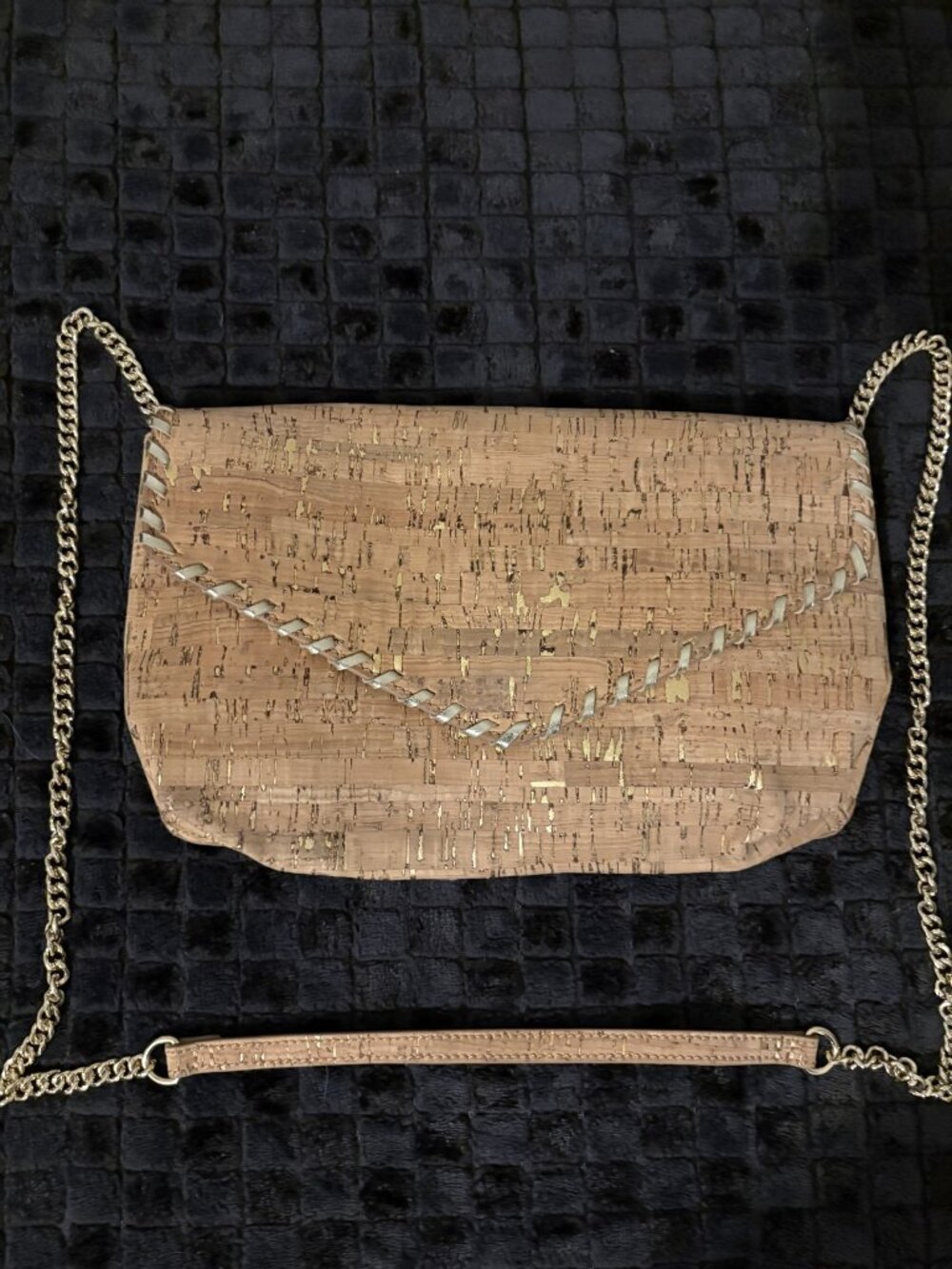 Lilly Pulitzer Madigan Cork Clutch Crossbody Bag Gold Removable Chain Strap